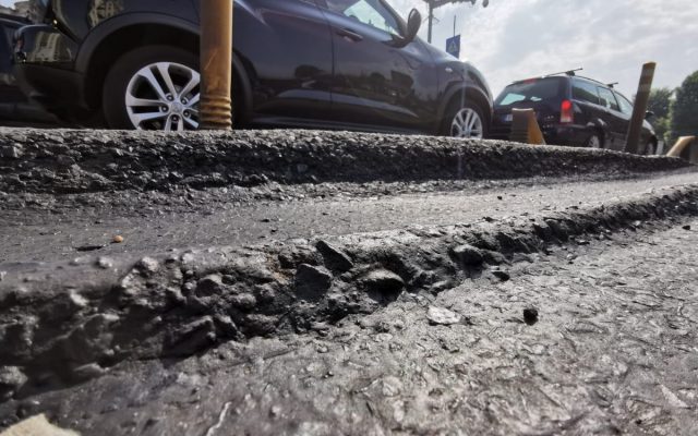 Un fost primar din Timiș, cercetat după ce a plătit pietruirea unor drumuri